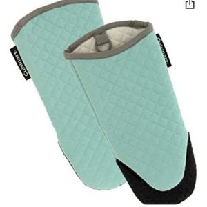 Cuisinart Quilted Oven Mitts